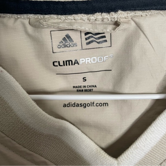 Adidas climaproof wind breaker mens size small - Picture 2 of 3